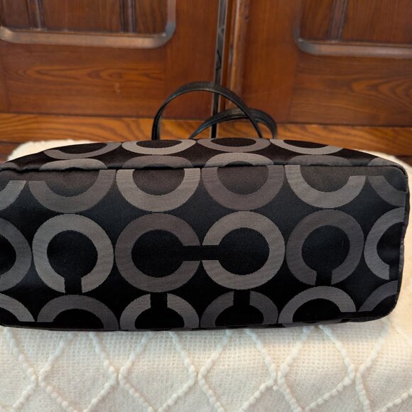 Coach Black & Gray Signature Sateen Madison Tote 20483 - Picture 6 of 12